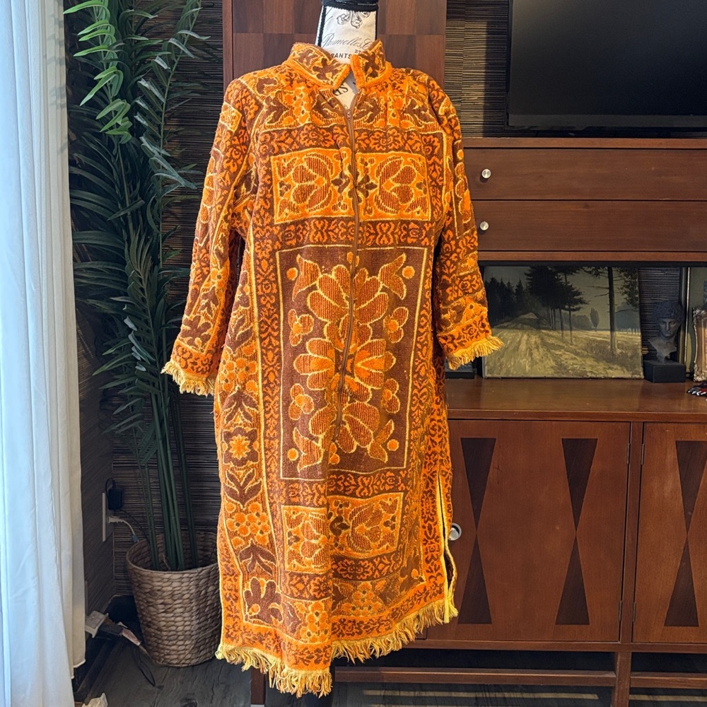 VINTAGE TOWEL DRESS Mod Boho Terry orange pop art 60s 70s groovy hippie robe